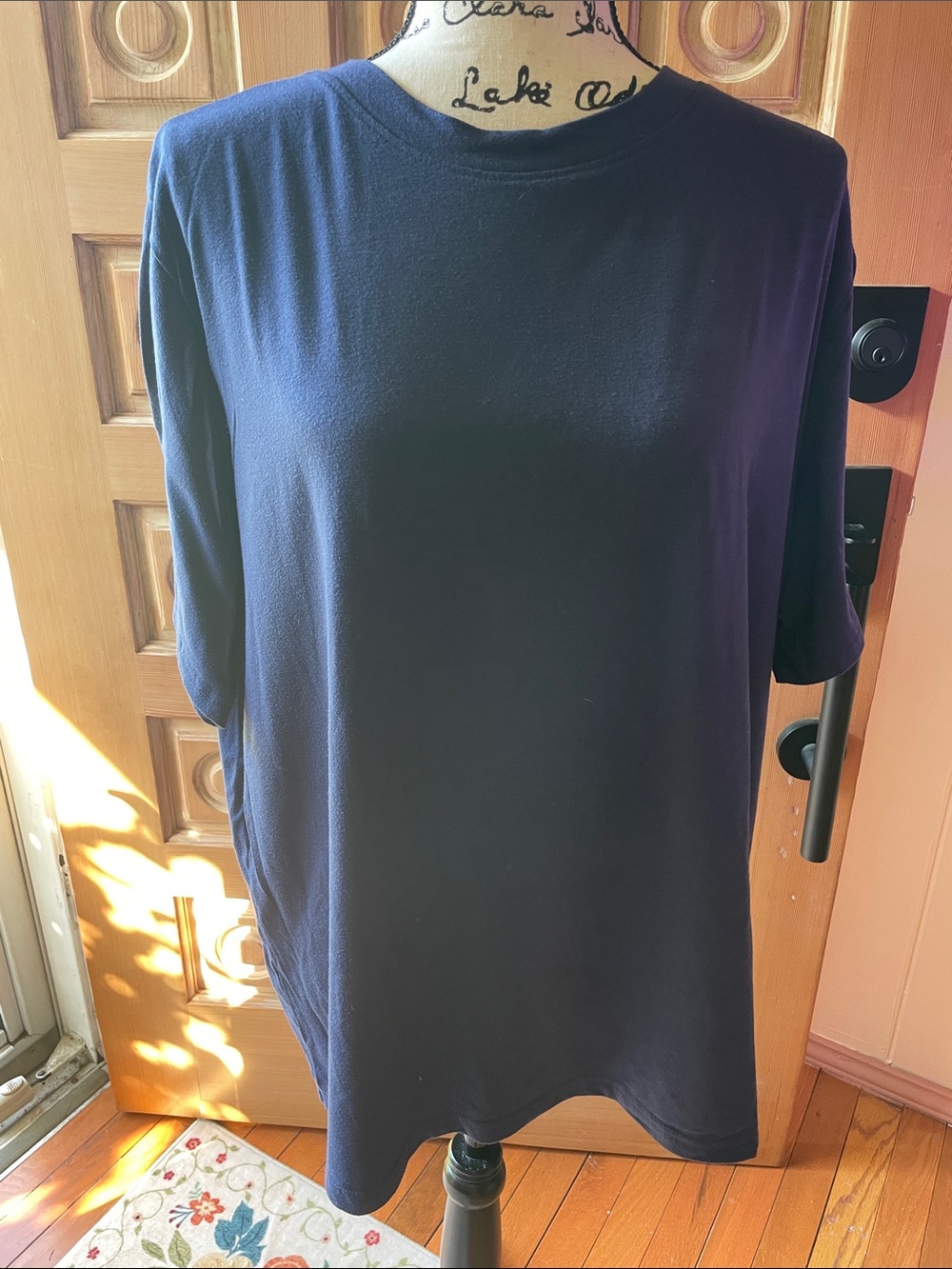 Source Unknown Navy Short-Sleeve Crewneck Tee